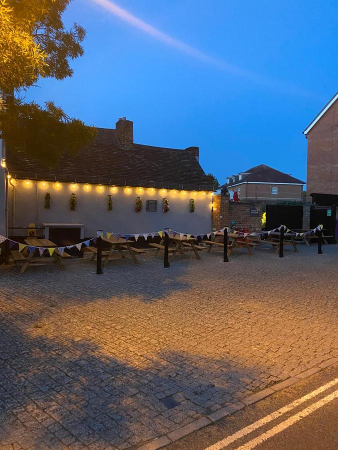 The Brewery Tap Hotel Abingdon-on-Thames Exterior photo
